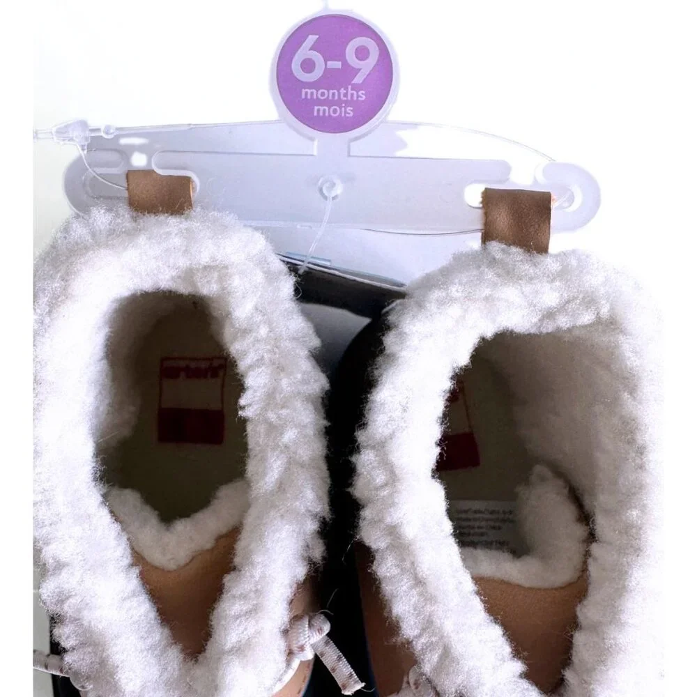 CARTER'S Baby Faux Fur Warm Rain Winter Tan and Black Boots Size 3 - 6-9 Months